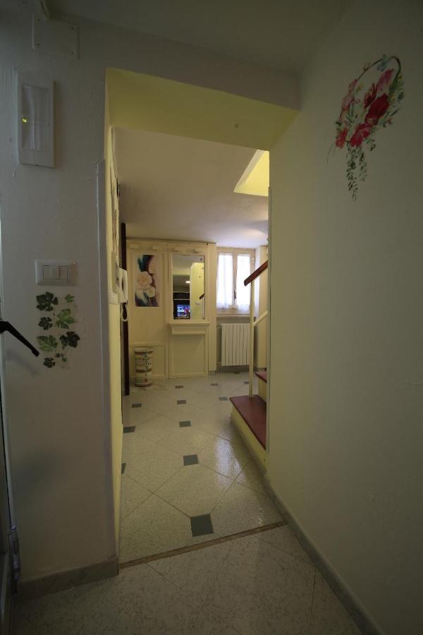 דירות מינורי Dolls House מראה חיצוני תמונה